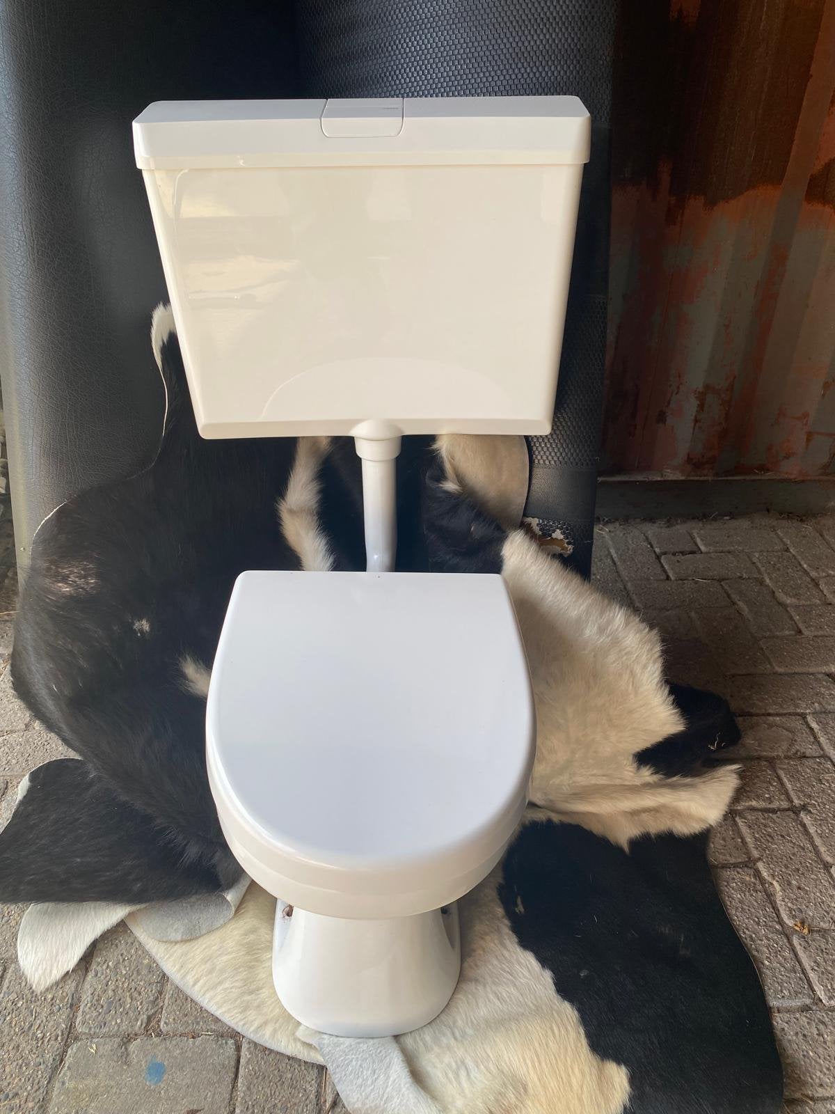 Geberit staande toilet, Ophalen, Zo goed als nieuw, Toilet