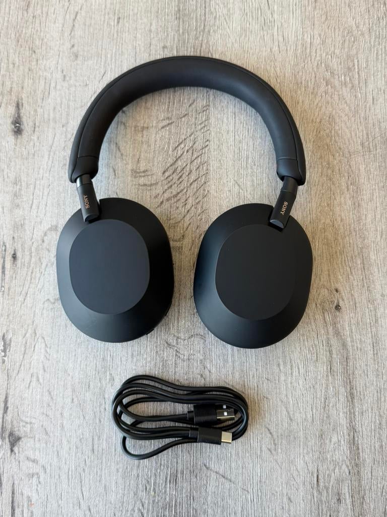 Sony WH-1000XM5 Bluetooth Koptelefoon incl kabel ZGAN!