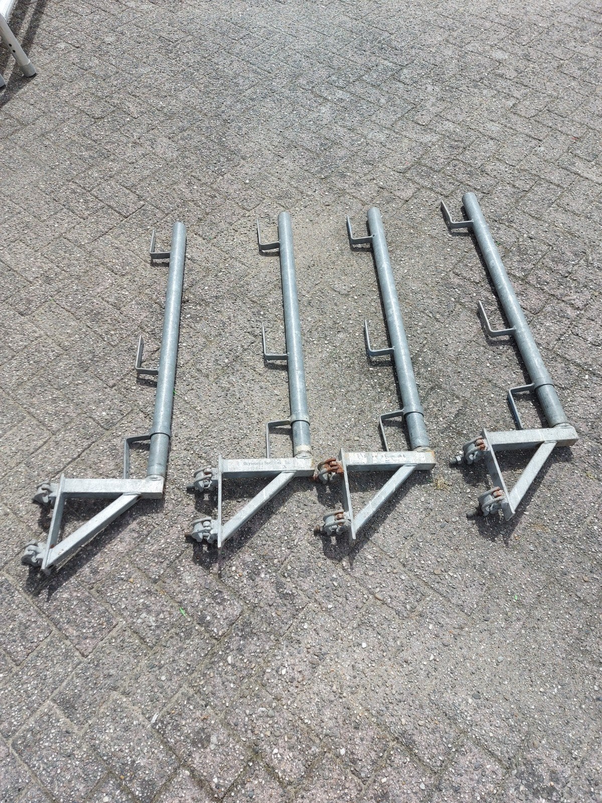 4 x VALBEVEILIGING CONSOLES  COMPLEET  2 x SCHOEF SPINDELS, Ophalen, Overige typen, Minder dan 2 meter