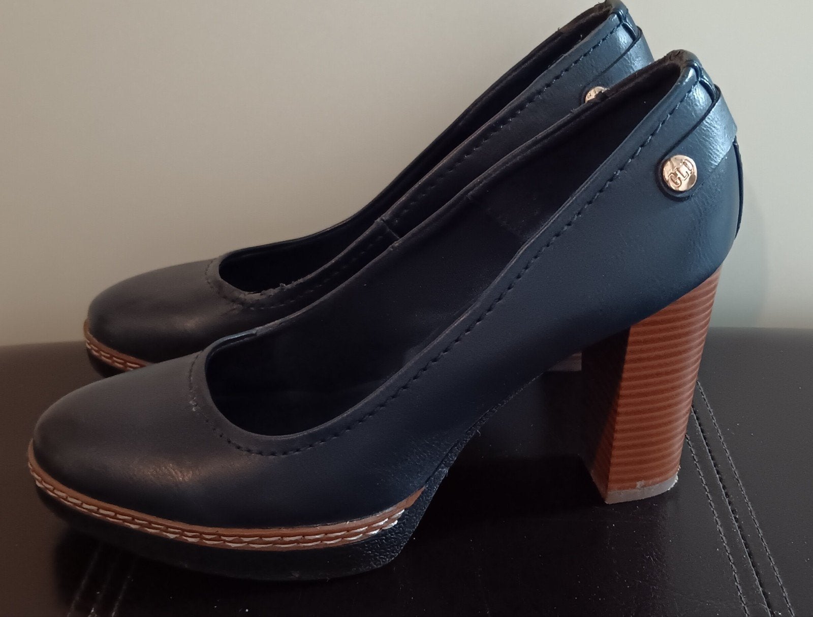 Prachtige blauwe pumps hoge hak maat 38, Ophalen of Verzenden, Zo goed als nieuw, Blauw