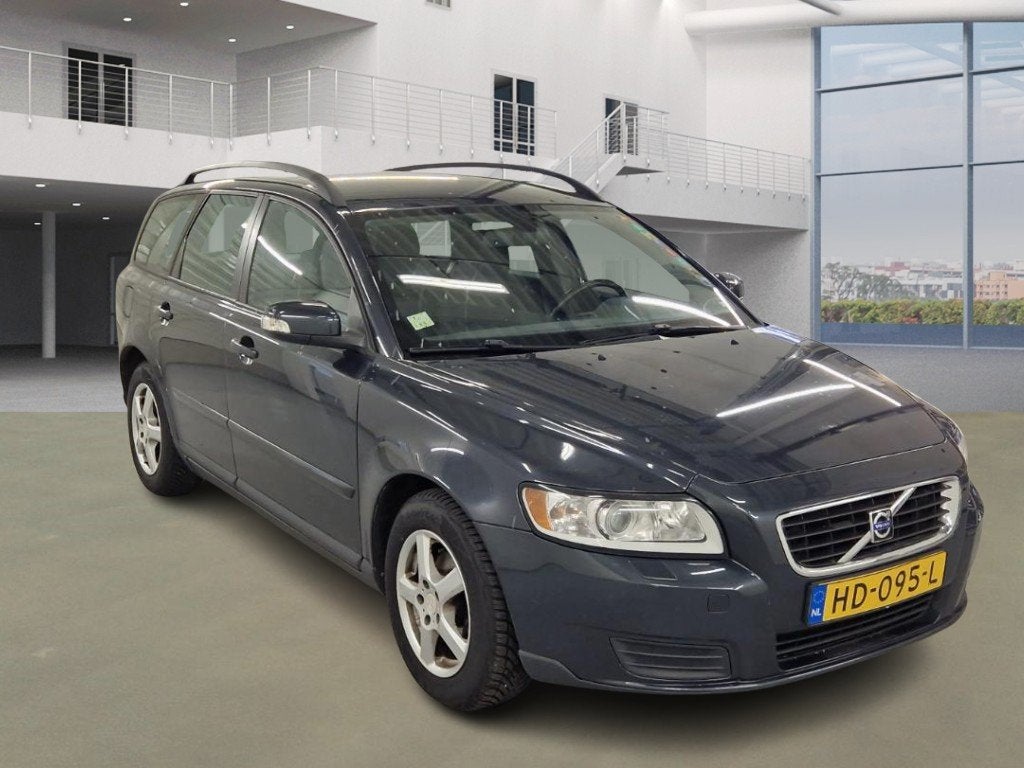 Volvo V50 1.8 Summum|XENON|STOELVERW|HALFLEDER|PSENSOR, Auto's, Volvo, Voorwielaandrijving, Dealer onderhouden, 125 pk, Gebruikt