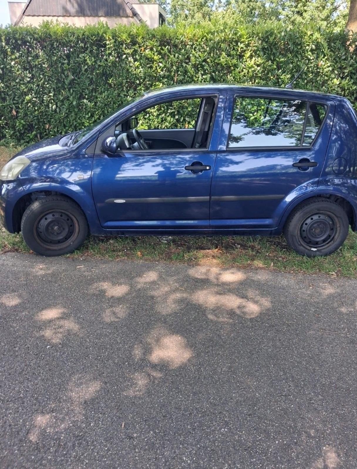 Daihatsu Sirion 2007 Automaat  lage km stand, Auto's, Dealer onderhouden, Stof, 4 cilinders, Blauw