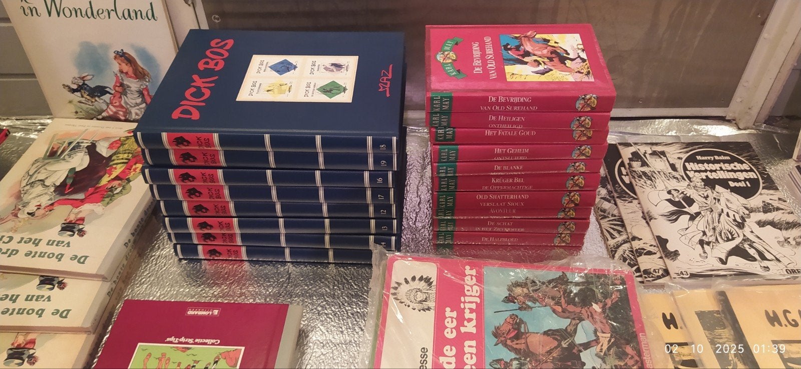 Grote collectie stripboeken en stripreeksen, Meerdere stripboeken, Ophalen of Verzenden, Gelezen