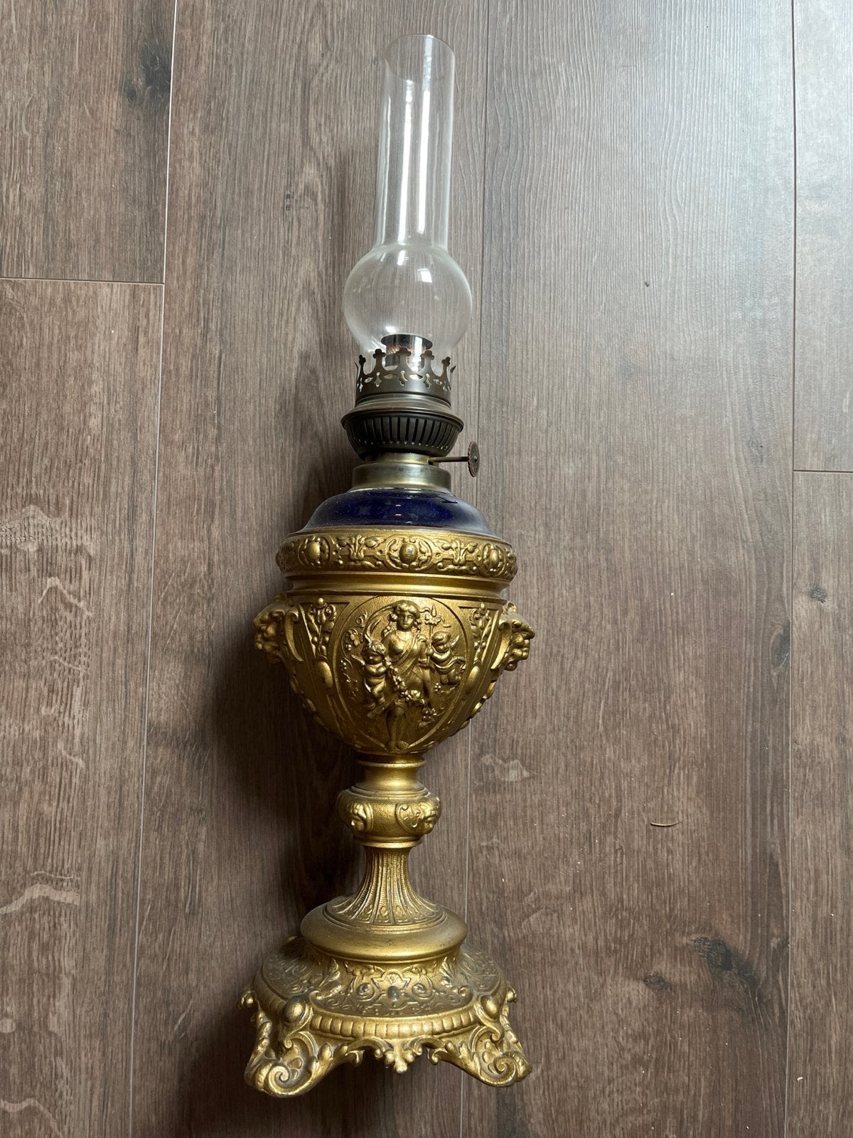 Antieke olielamp Louis XV stijl - Messing en porselein, Antiek en Kunst, Ophalen