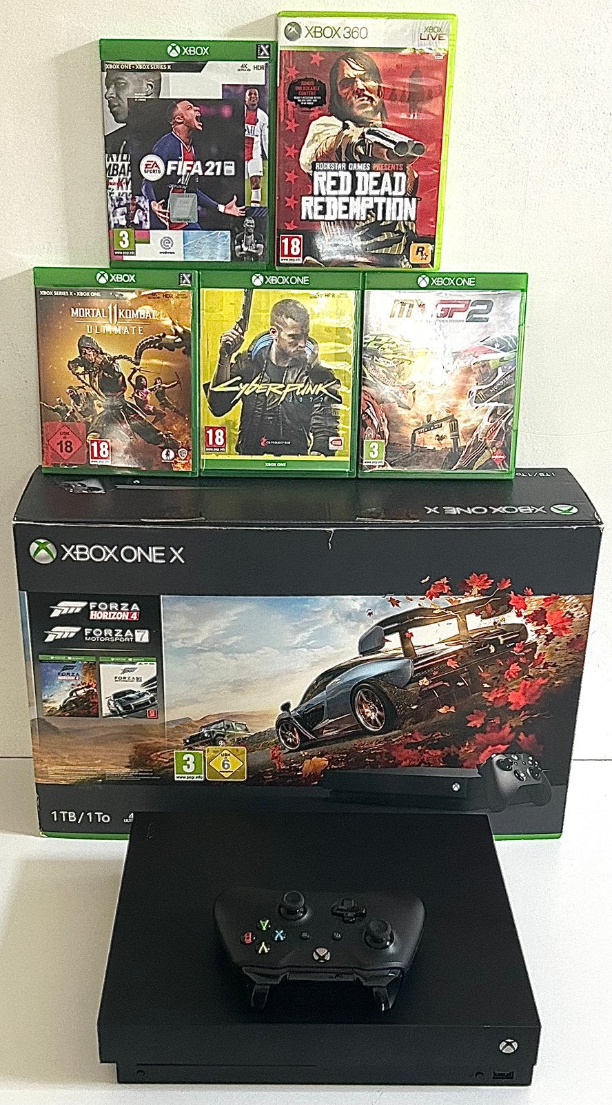Xbox One X (1TB) 4K Gaming + Games Boxed, Met games, Ophalen of Verzenden, Zo goed als nieuw, 1 TB