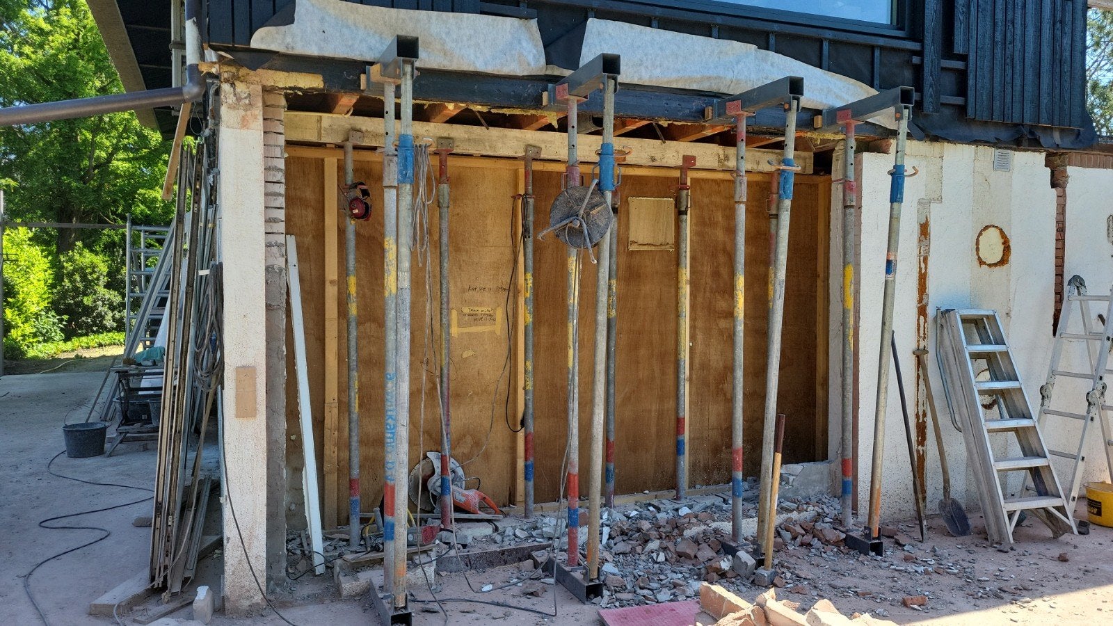 Renovatiestempel / Stutalone / Gevelstempel, Ophalen, Zo goed als nieuw