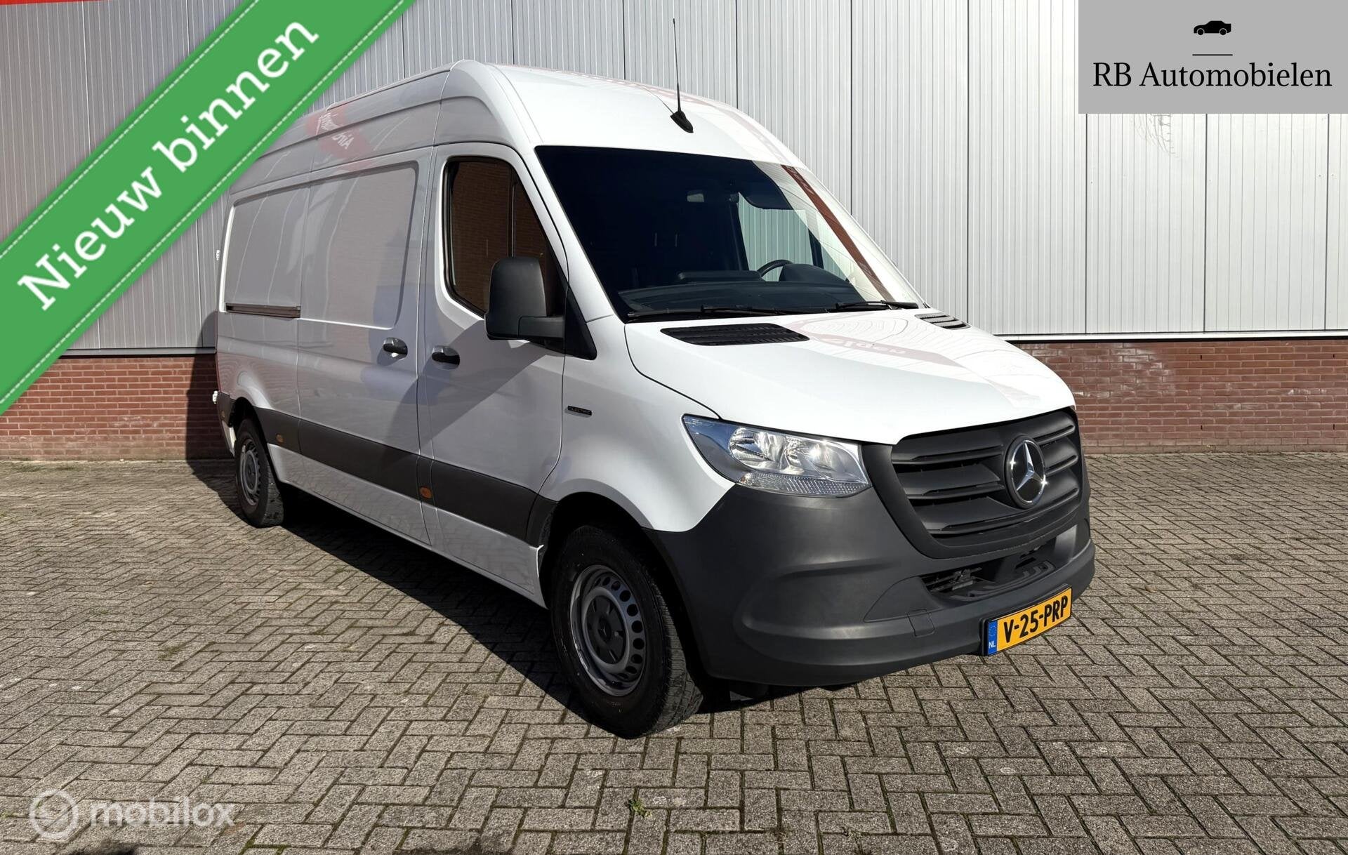 Mercedes eSprinter L2H2 55 kWh|14.052KM|Dealer|stoelver|cam, Auto's, Stof, Gebruikt, 35 kWh, Met garantie (alle)