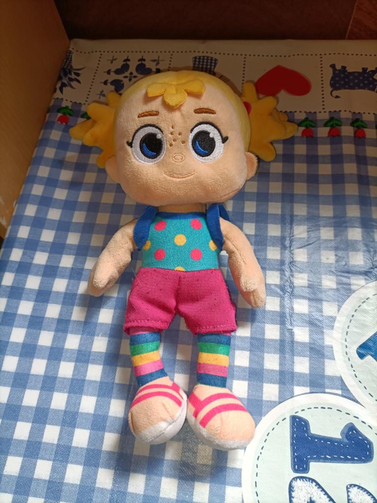 2 kleine kleutertjes Anna knuffel Kinderdagverblijf Kruidvat, Kinderen en Baby's, Ophalen of Verzenden, Zo goed als nieuw, Overige typen
