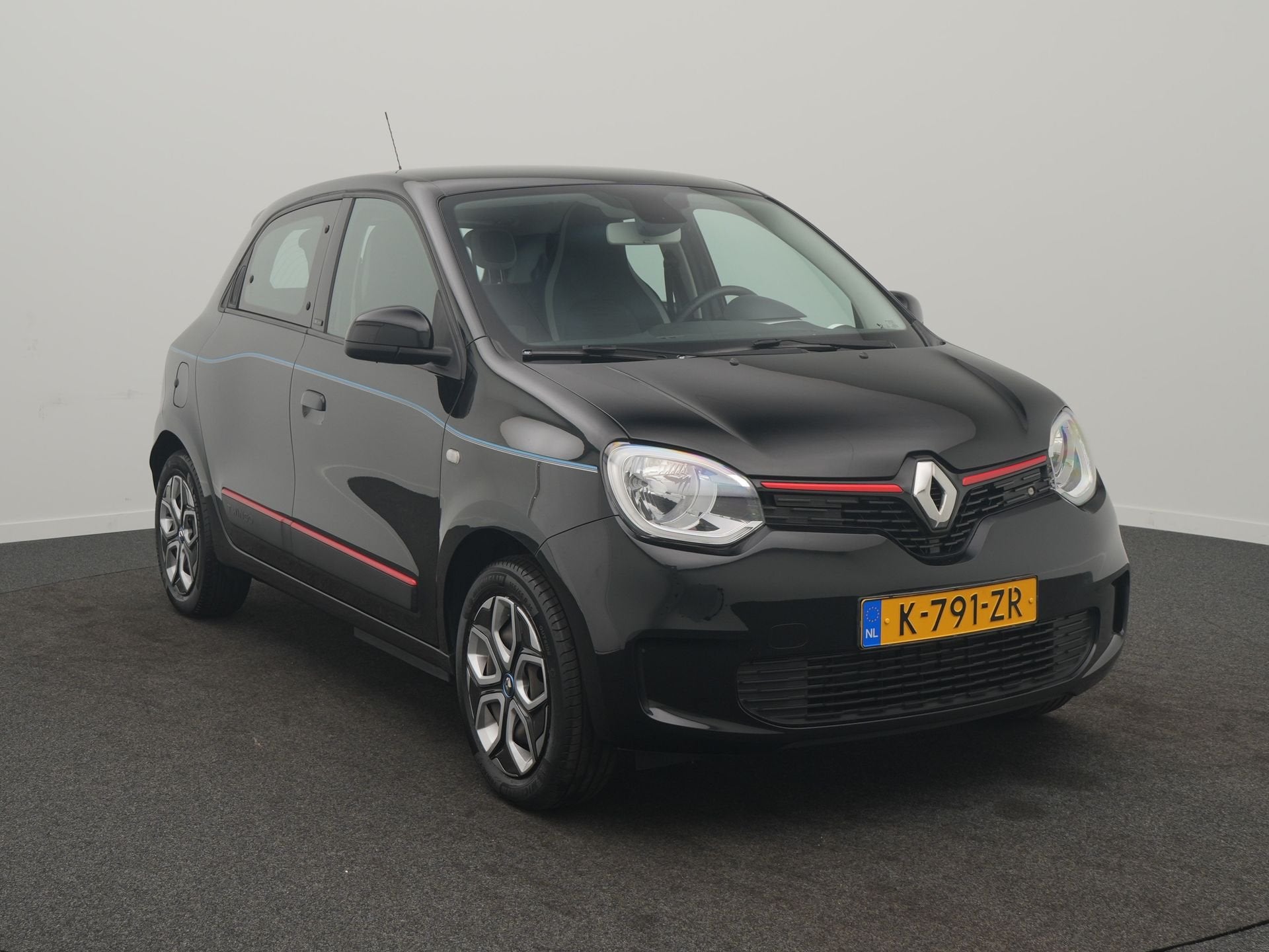 Renault Twingo Z.E. R80 Collection - RIJKLAARPRIJS - Parkeer, Auto's, Automaat, 12 maanden, 22 kWh, Zwart