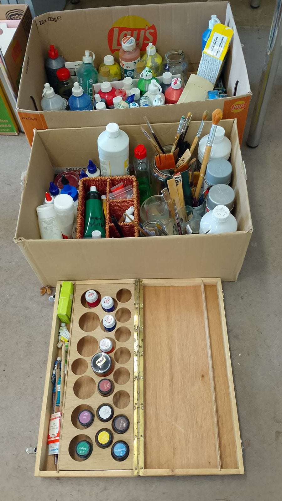 Allerlei soorten  verf … hobby verf.vele kleuren., Ophalen, Gebruikt