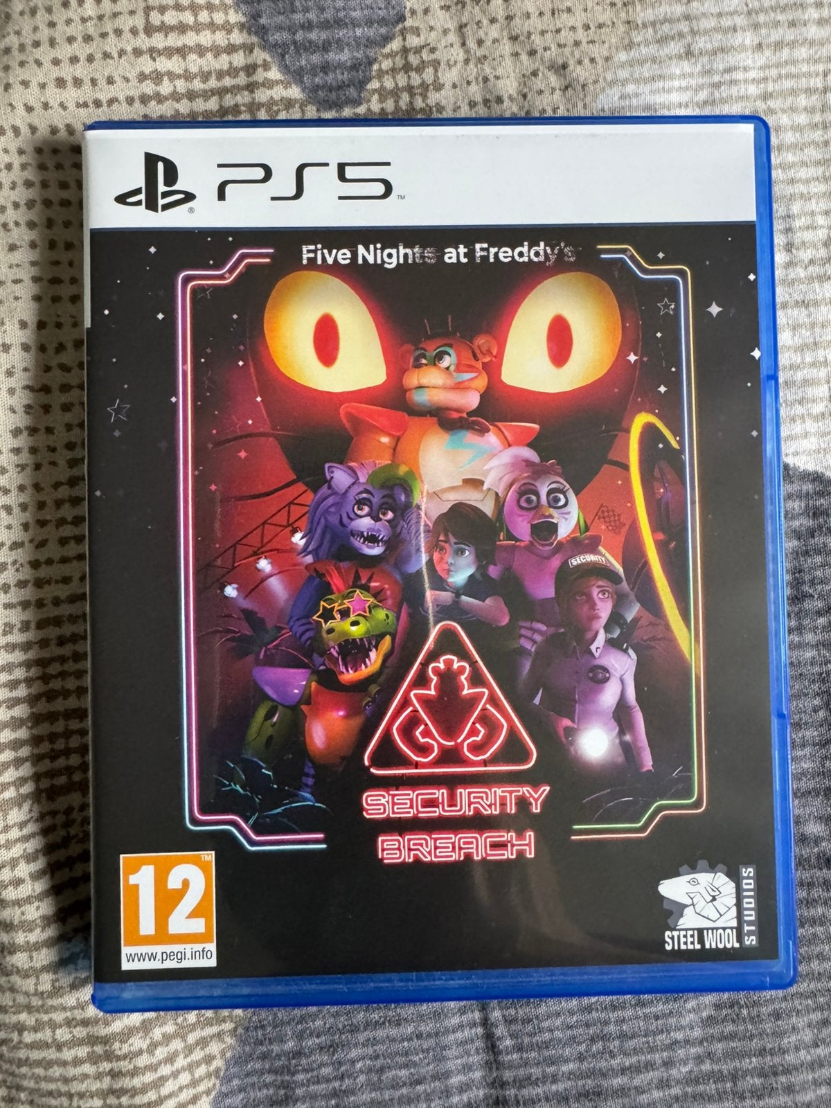 Five nights at freddy’s, Ophalen, Zo goed als nieuw