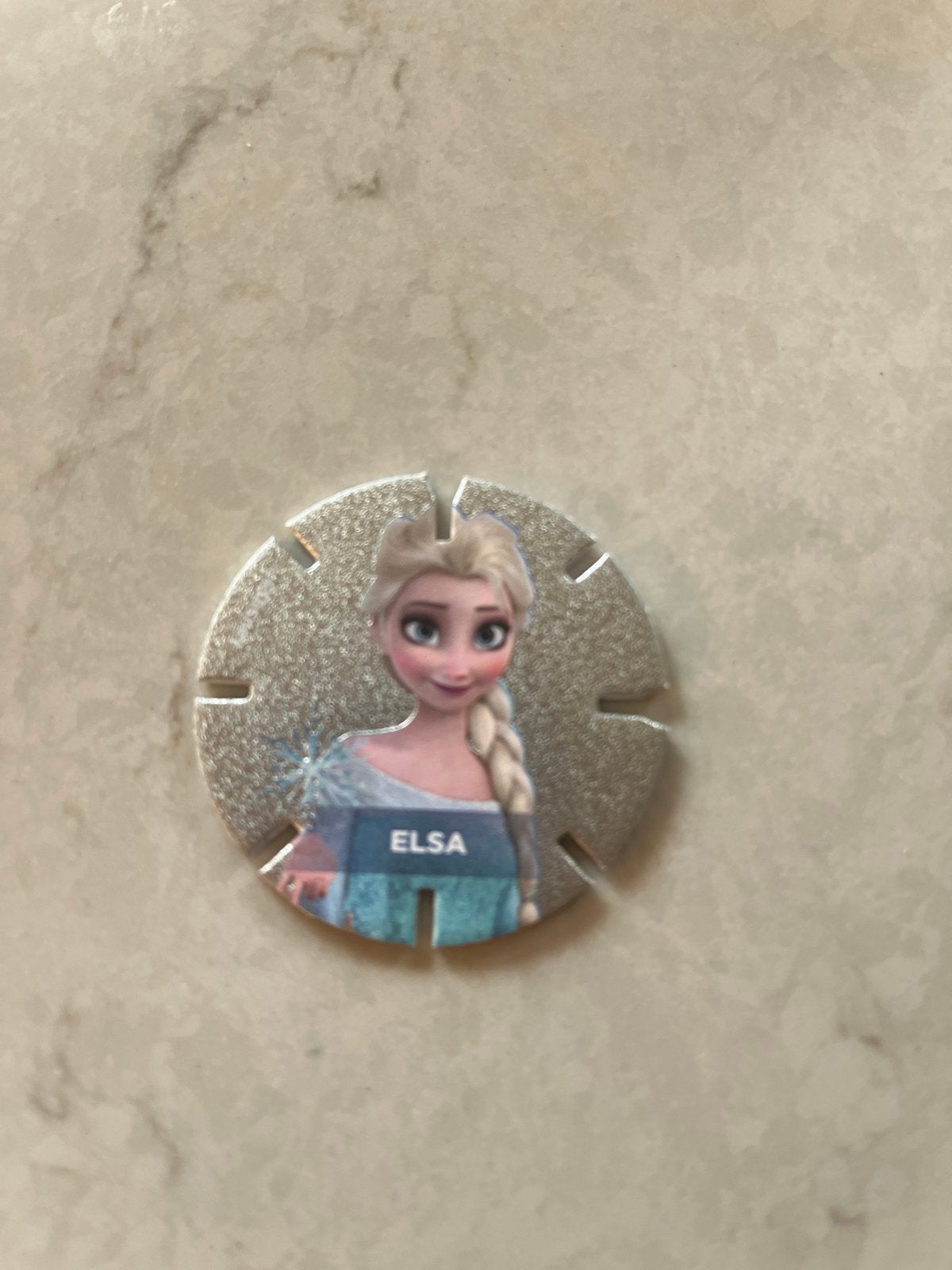 Disney Frozen Elsa Diskey, Verzamelen, Ophalen of Verzenden, Overige figuren, Gebruikt, Papier, Kaart of Schrift
