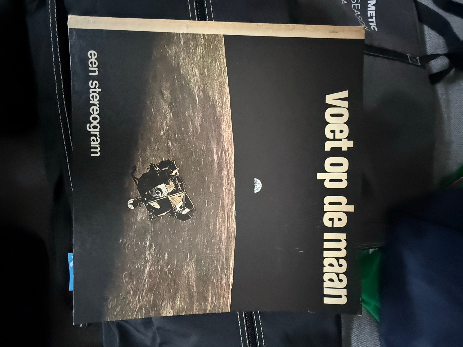 Geheel compleet; Voet op de Maan - Een Stereogram met LP, Ophalen of Verzenden