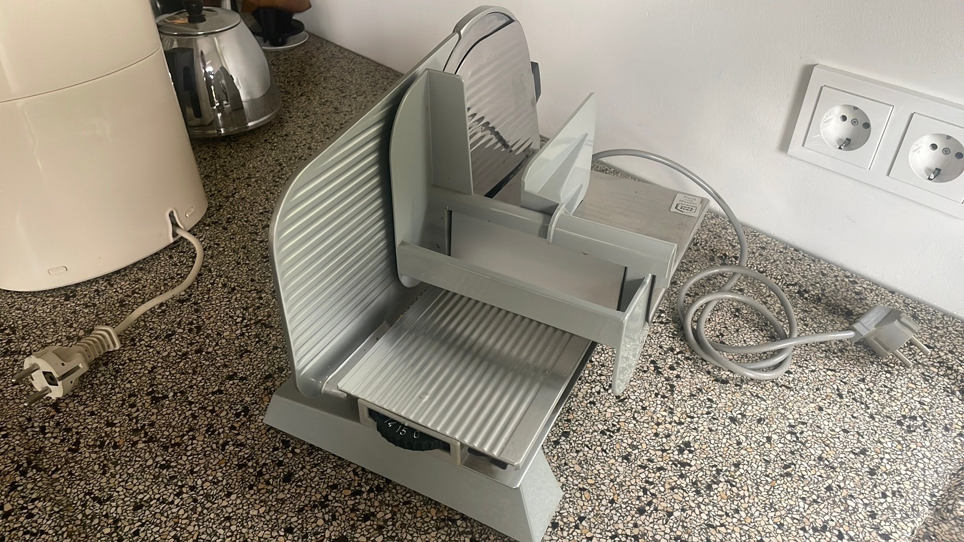 Snijmachine Graef, Ophalen, Zo goed als nieuw