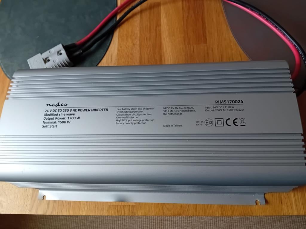 Omvormer 24 volt naar 220, Ophalen