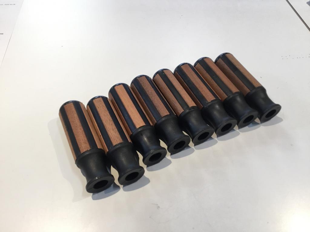 8 x GARLANDO handvaten (voetbaltafel) , 16 mm stangen, Ophalen of Verzenden