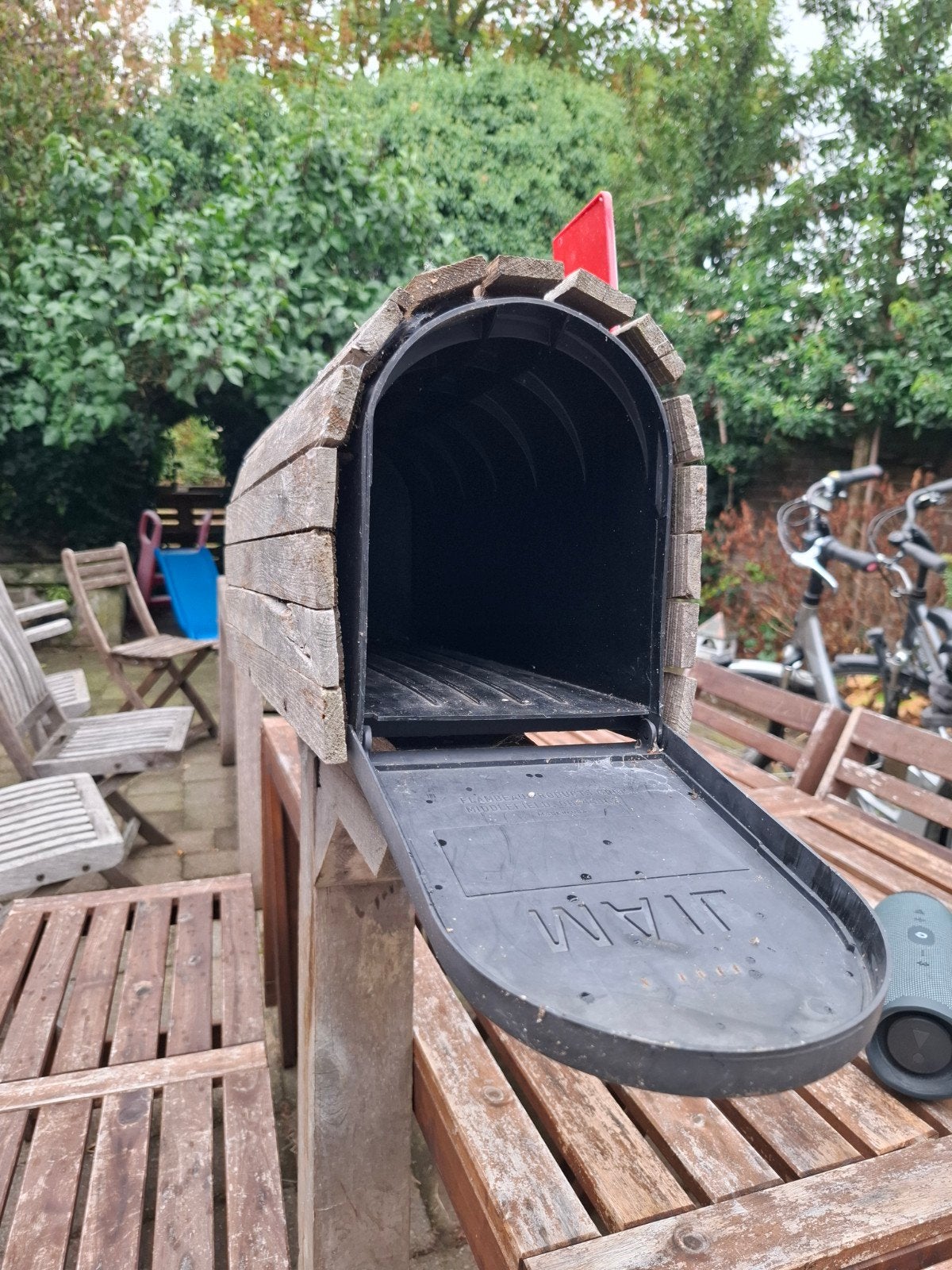 Amerikaanse houten brievenbus met robuuste poot, Tuin en Terras, Ophalen, Hout