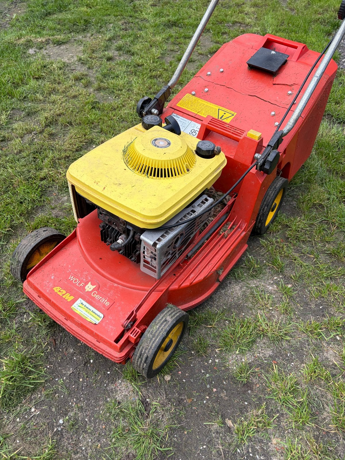 Wolf Garten 42M, Briggs & Stratton motor (voor onderdelen), Tuin en Terras, Ophalen, Cirkelmaaier, Gebruikt, Opvangbak