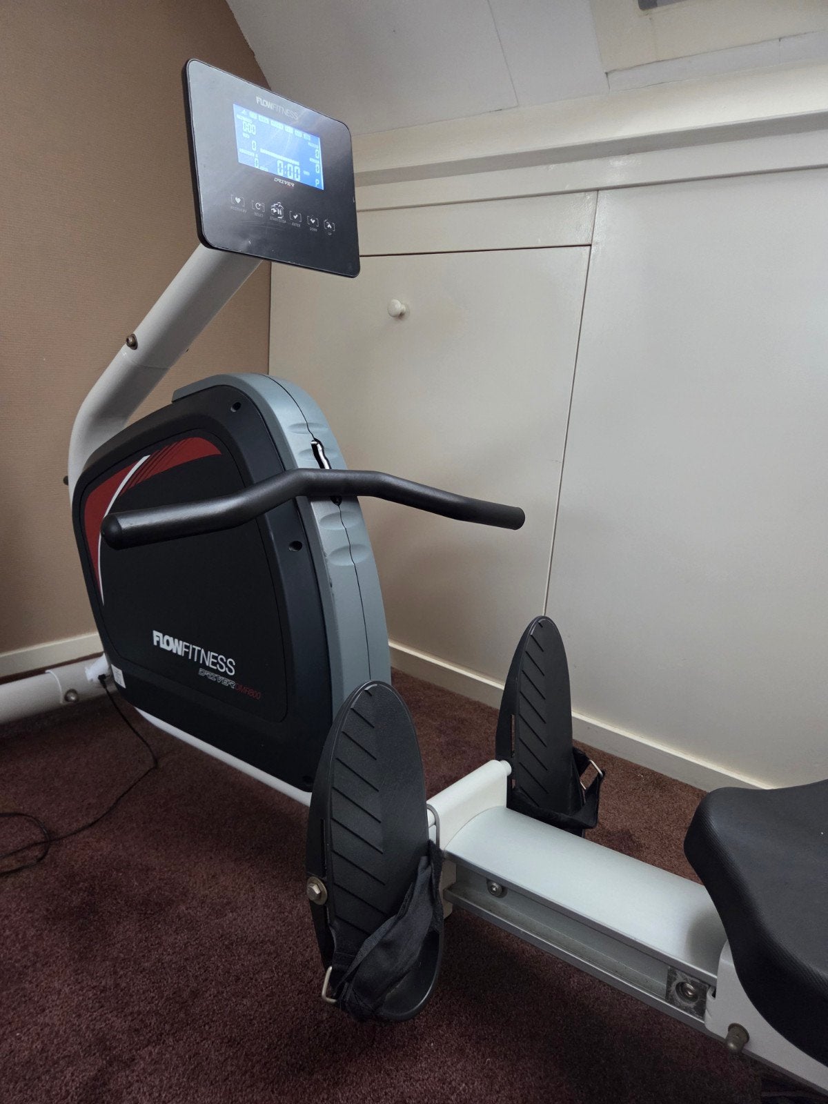 Flow Fitness Driver DM800 Roeitrainer, Sport en Fitness, Ophalen of Verzenden