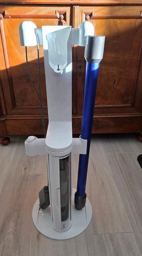 Dyson Oplaadstation met Complete Accessoireset, Ophalen, Gebruikt, Dyson, Inclusief accessoires