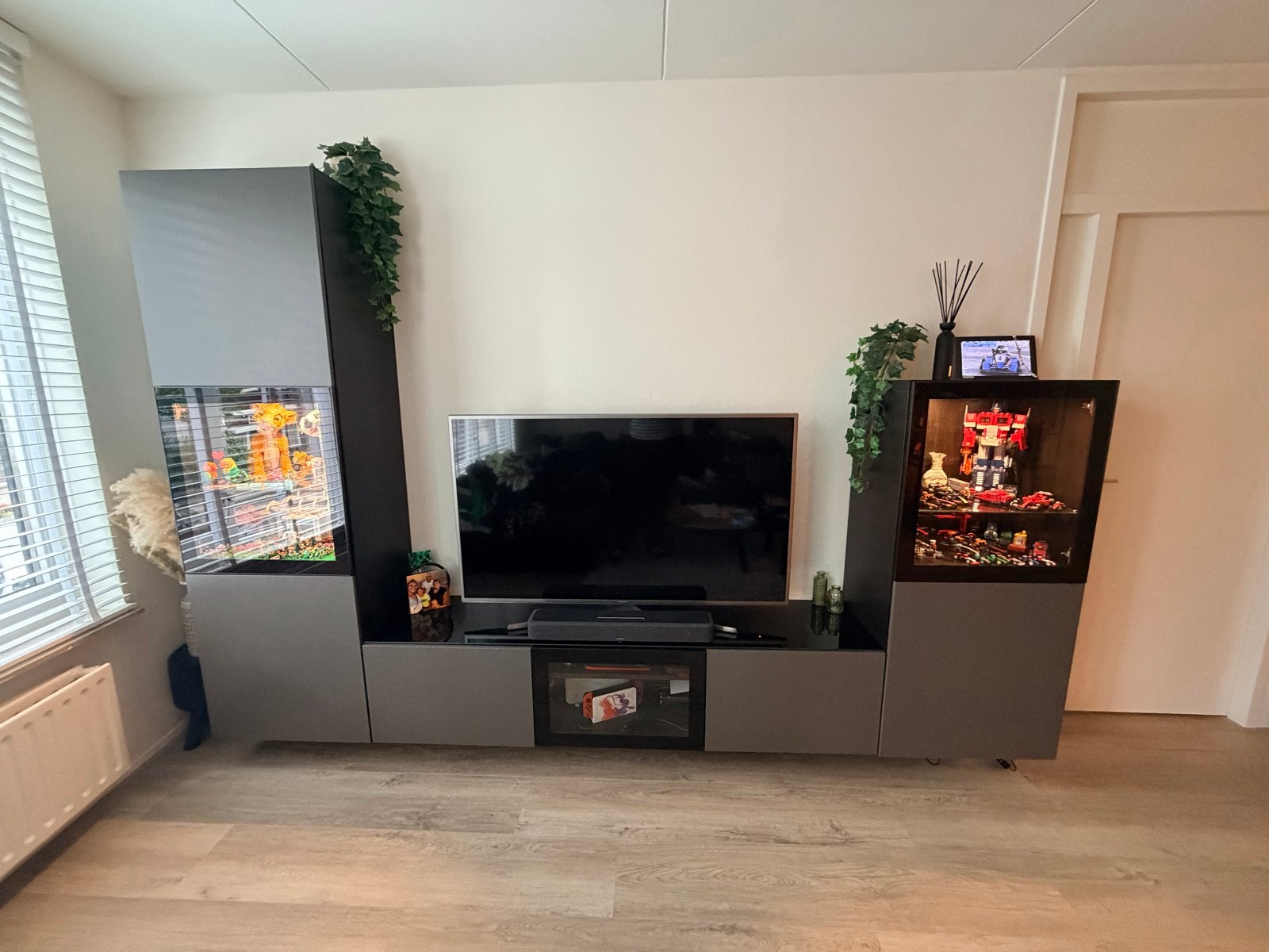 IKEA LAPPVIKEN kastdeurtjes donkergrijs (BESTA) (5 stuks), Ophalen, Zo goed als nieuw