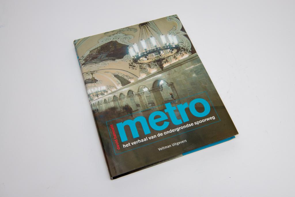Verzameling van 6 boeken over spoor trein modelbouw, Hobby en Vrije tijd, Overige merken, Gebruikt, Gelijkstroom of Wisselstroom