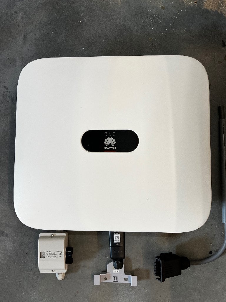 Huawei 4KTL 3 fase hybride omvormer, Doe-het-zelf en Verbouw, Zonnepanelen en Toebehoren, Ophalen, Zo goed als nieuw, Overige typen