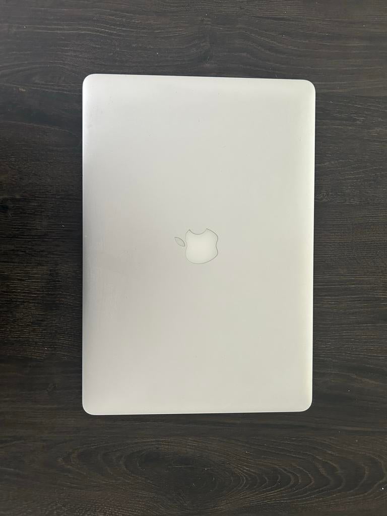 Apple Macbook Pro Mid 2015 - 15 inch retina display, Computers en Software, Apple Macbooks, MacBook Pro, Gebruikt, 2 tot 3 Ghz