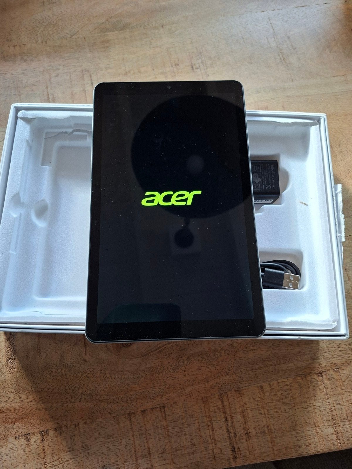 Acer Iconia A8 Tablet - Zo goed als nieuw, 8 inch, Gps, Ophalen of Verzenden, Zo goed als nieuw