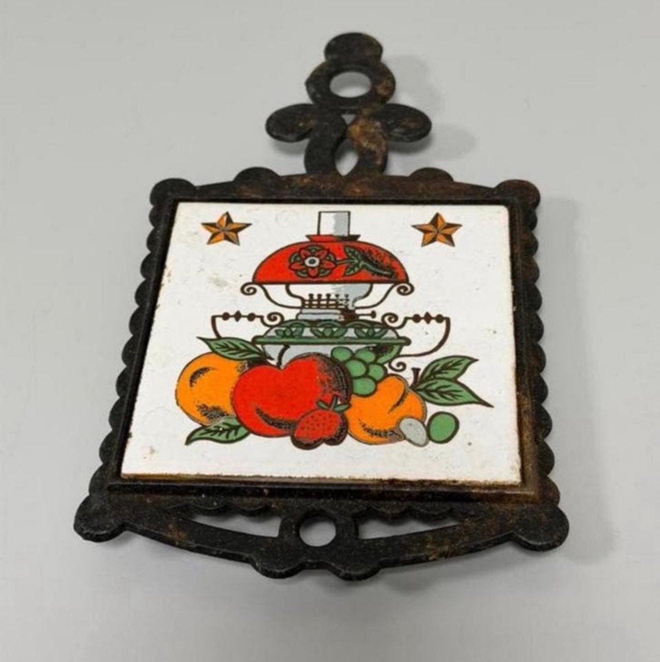 Vintage gietijzeren onderzetter keramische tegel 24 x 13 cm, Antiek en Kunst, Ophalen of Verzenden