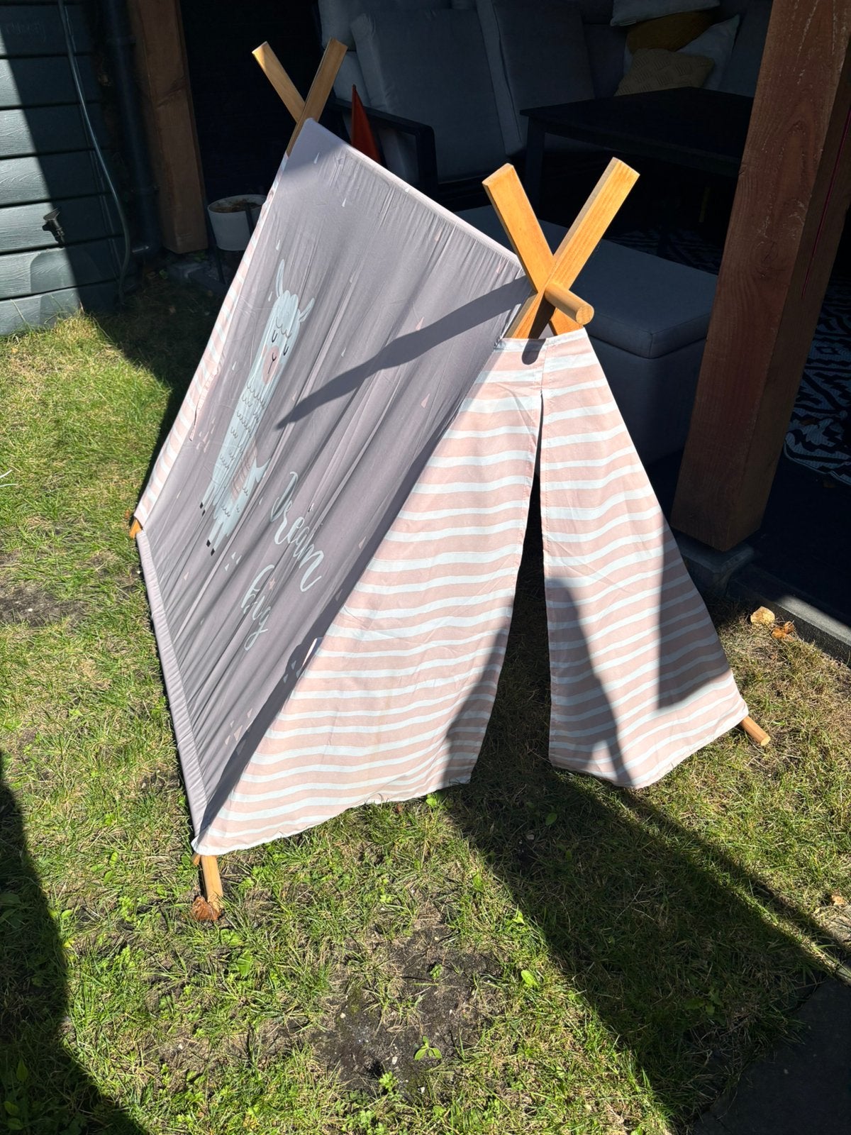 Kinder tent leuk voor binnen-en buiten, Ophalen, Gebruikt