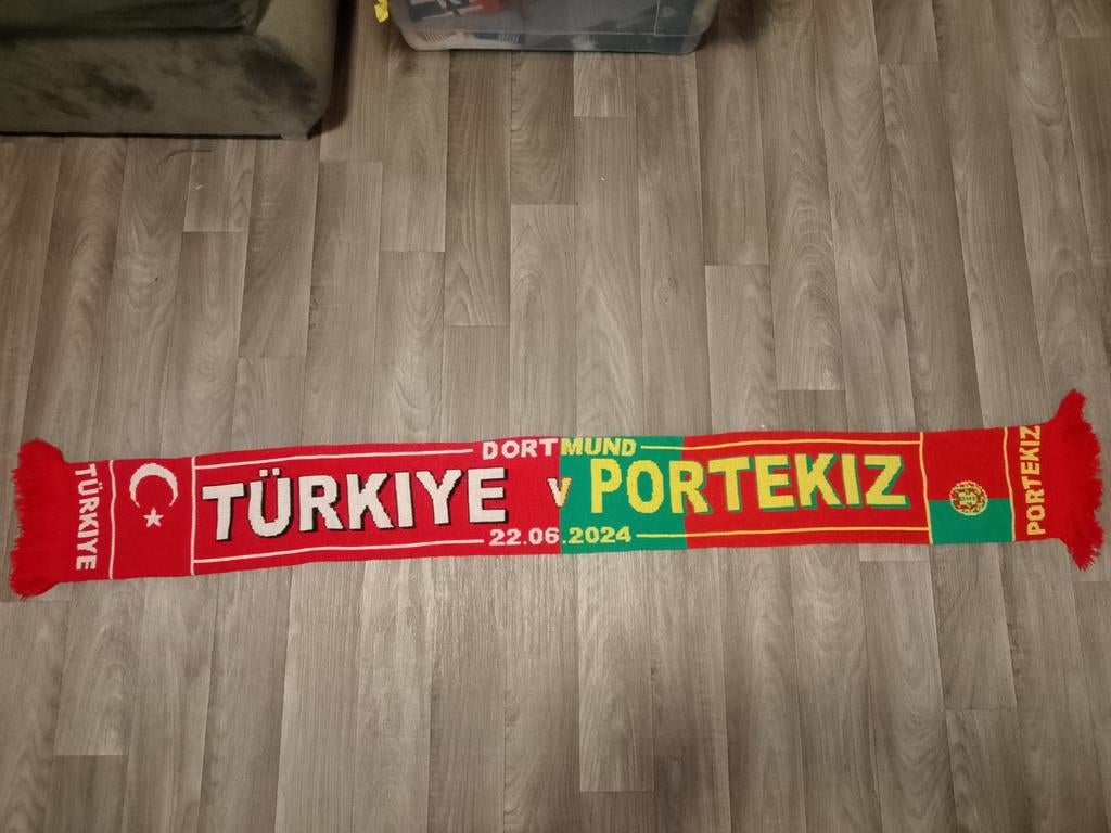 Voetbalsjaal Turkije vs Portugal - EK 2024 Dortmund, Ophalen of Verzenden, Zo goed als nieuw, Clubaccessoires