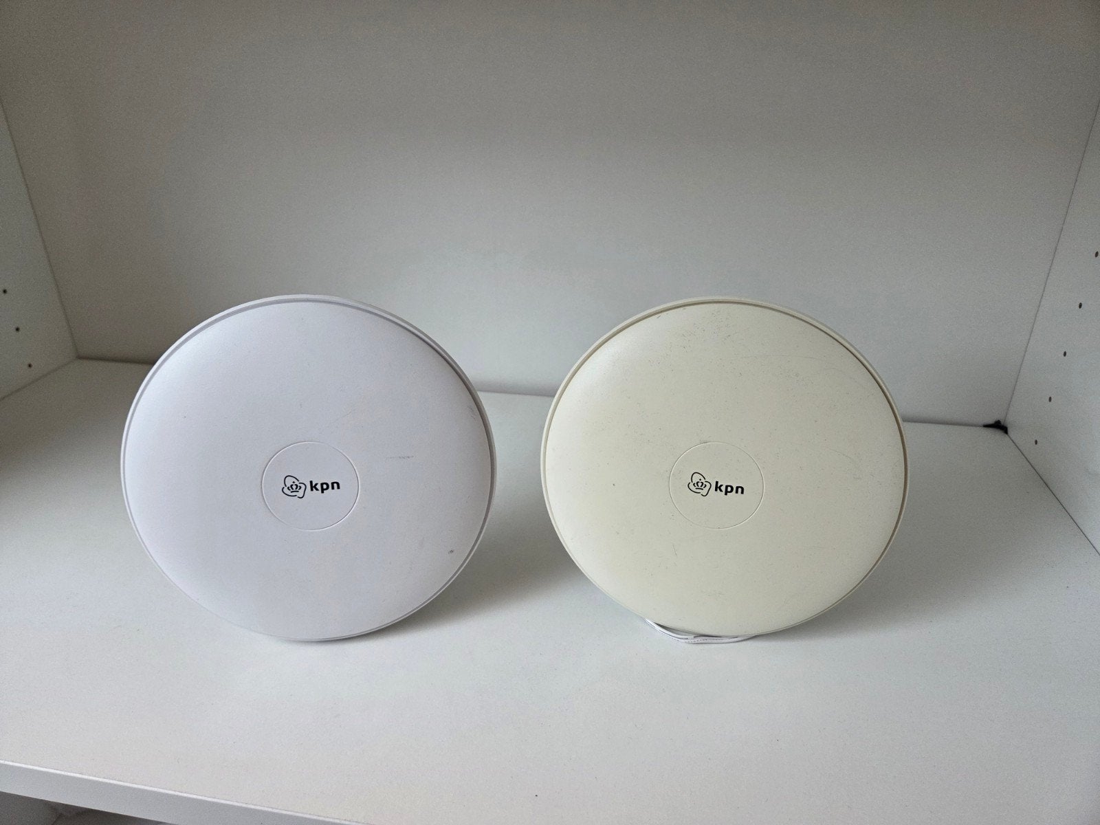 KPN SuperWifi punten (2 stuks), Ophalen of Verzenden, Gebruikt, Router, KPN
