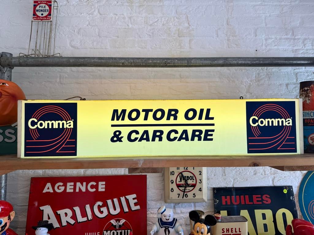 Vintage Comma Motor Oil & Car Care Lichtbak Reclamebord, Ophalen, Gebruikt, ., Lichtbak of (neon) lamp