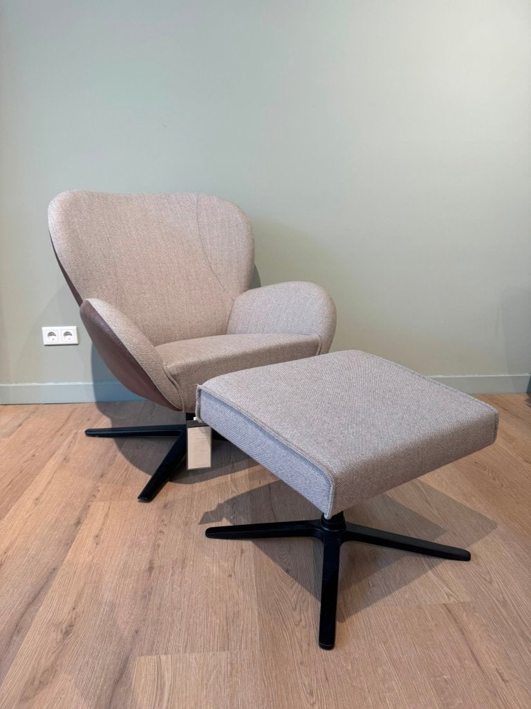 Bree's New World Legendary Fauteuil incl Hocker, Ophalen, 75 tot 100 cm, Zo goed als nieuw, Leer