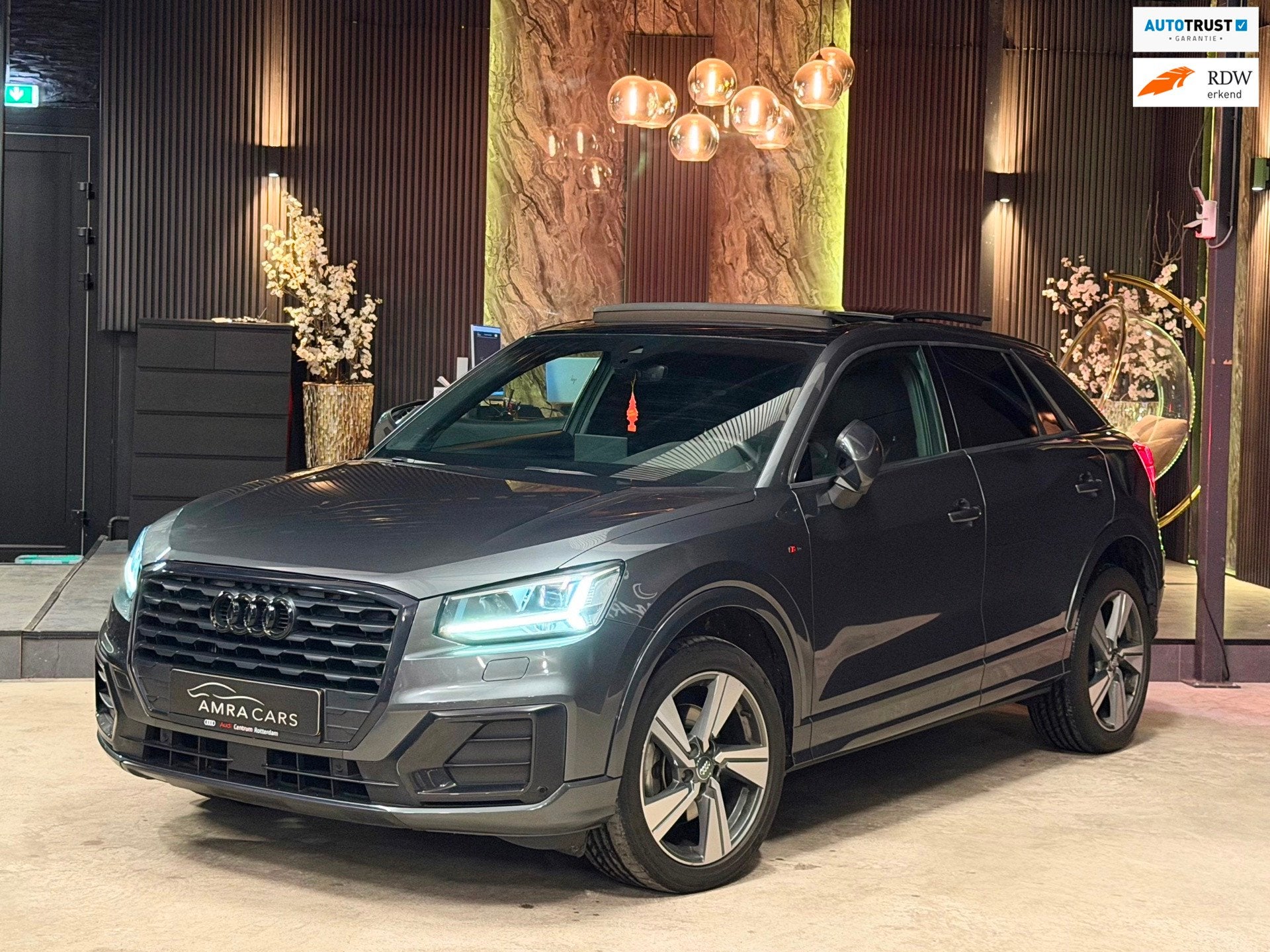 Audi Q2 1.4 TFSI 3X S-Line Sport Edition|PANO|FULL OPTIONS!, Gebruikt, 4 cilinders, 150 pk, Leder en Stof