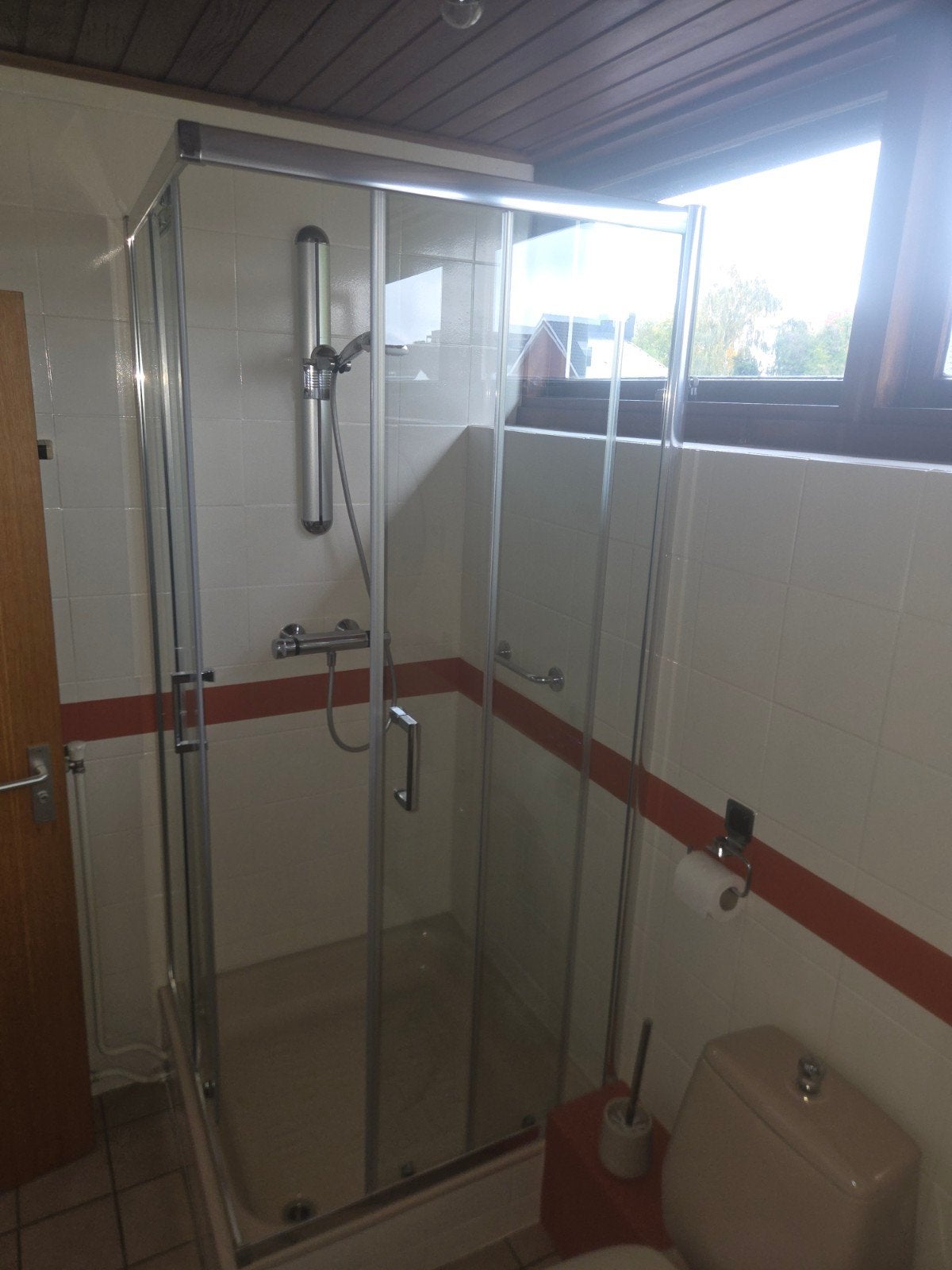 Douchecabine met 2 schuifdeuren - Zeer nette staat, Ophalen of Verzenden, Zo goed als nieuw, Chroom, Douche