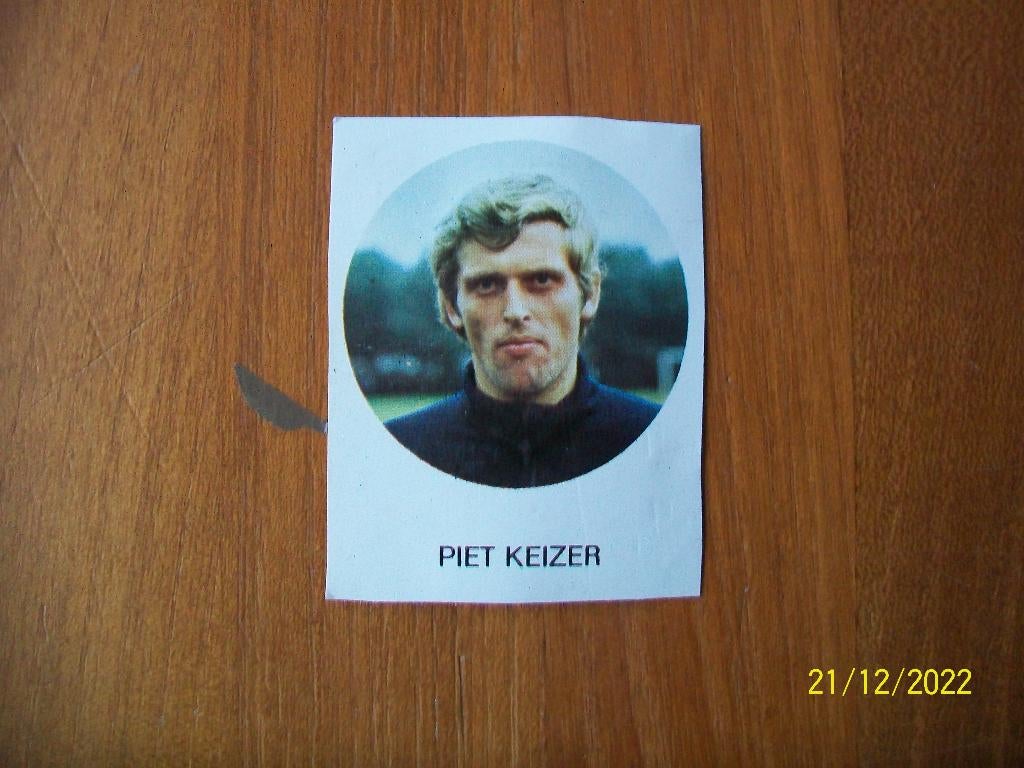 Piet Keizer plaatje ( Ajax) uit 1-0 Plakalbum 1971-1972, Verzamelen, Sportartikelen en Voetbal, Verzenden, Gebruikt, Ajax, Poster, Plaatje of Sticker