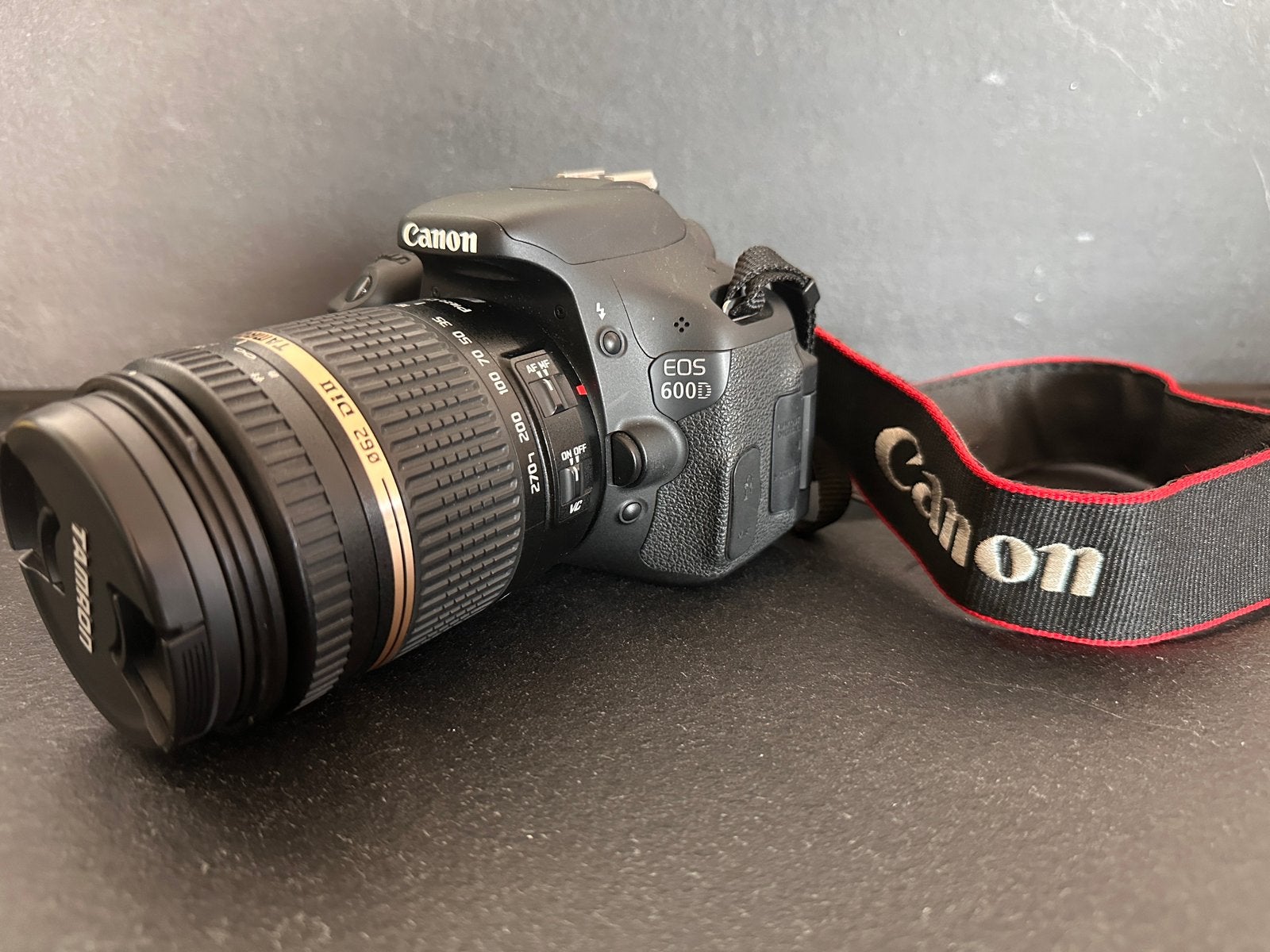 Canon EOS 600D Spiegelreflexcamera met Tamron 18-270mm lens, Spiegelreflex, Canon, Beeldstabilisatie, Ophalen of Verzenden