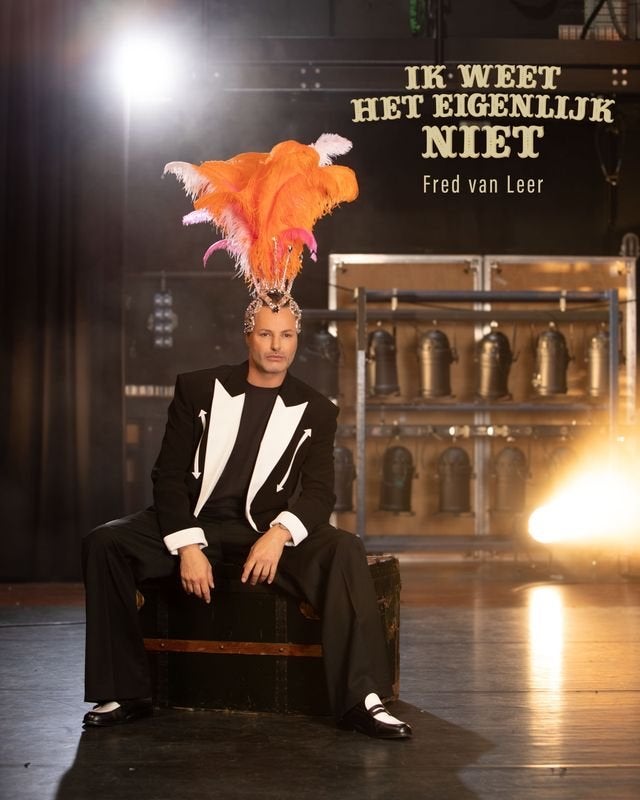 2x tickets “eerste rij” voor de voorstelling in DNK 16 sept, Twee personen, September
