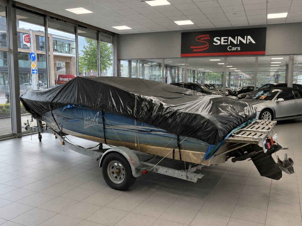 Speedboot met trailer - schade aan zijkant, Ophalen, Overige merken, Gebruikt, Binnenboordmotor