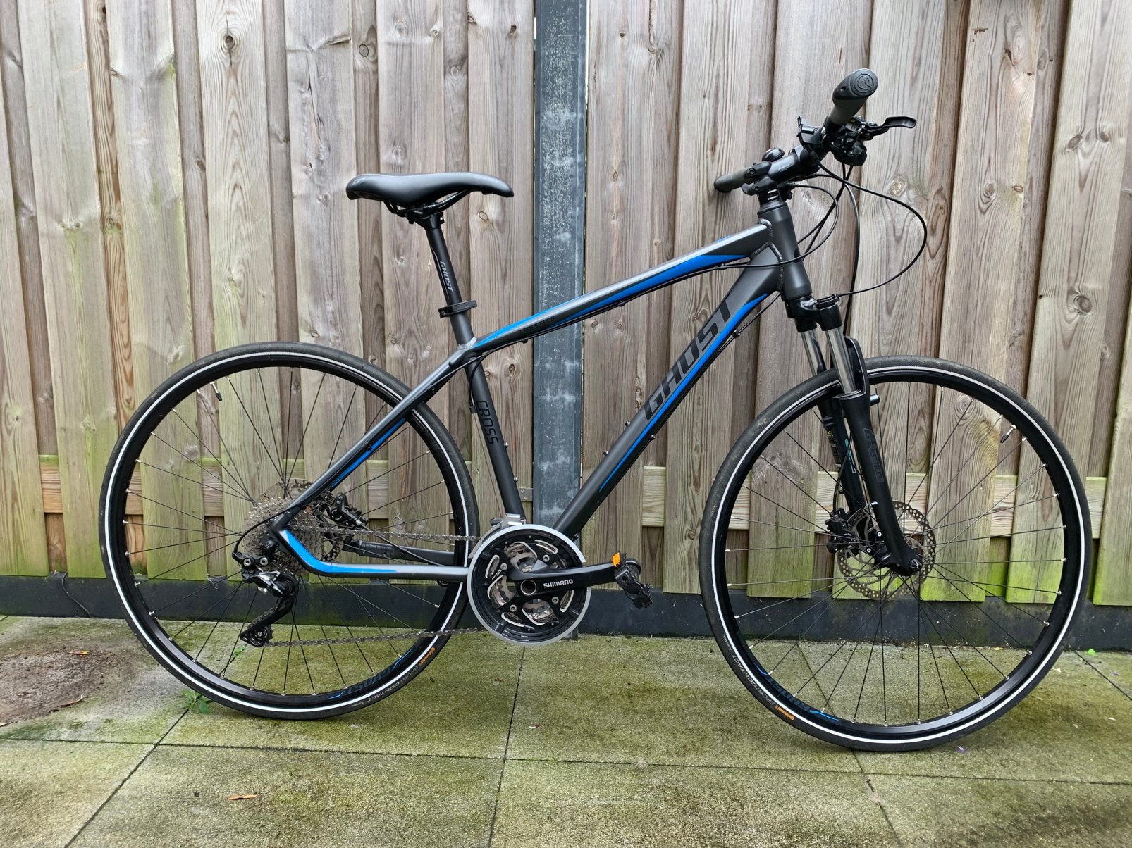 GHOST Cross Hybride sportfiets (heren), 28 inch, Vering, 10 tot 15 versnellingen, Zo goed als nieuw