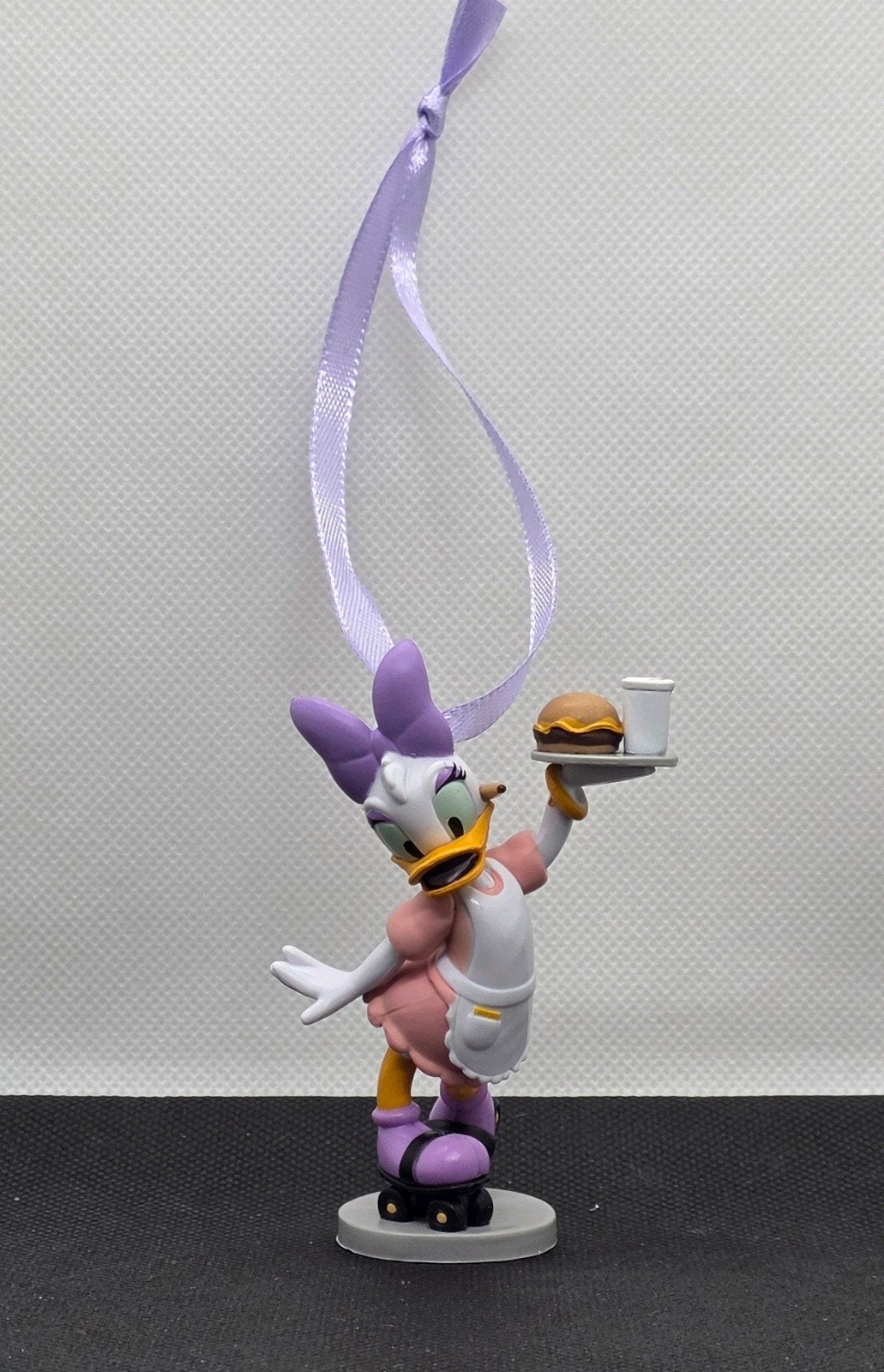 Disney Katrien Daisy Duck kerst ornament hanger kerstbal, Verzamelen, Ophalen of Verzenden, Donald Duck, Nieuw