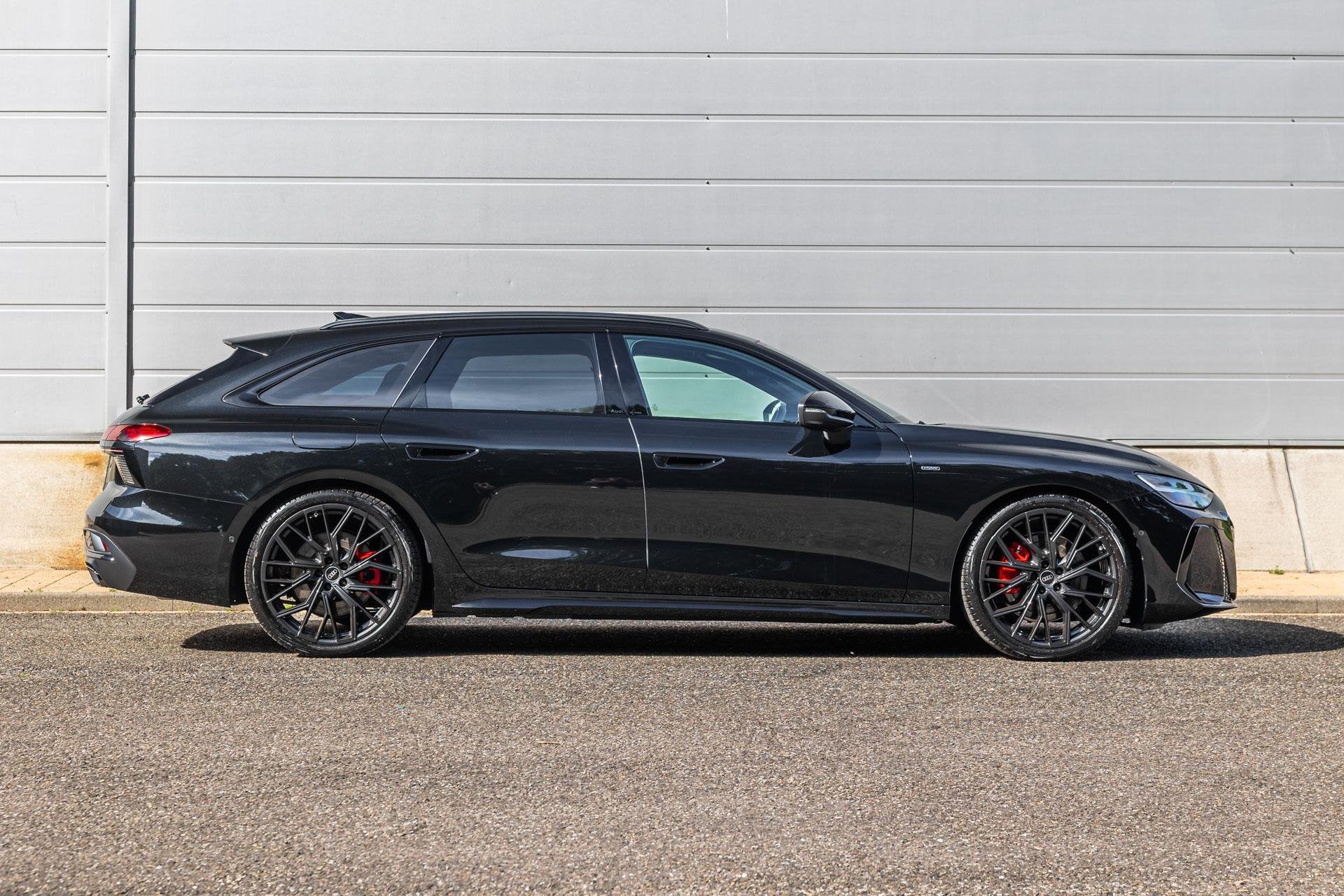 Audi A6 Avant 55 TFSI-e 367pk Quattro S edition Competition, Automaat, Gebruikt, 4 cilinders, 150 min