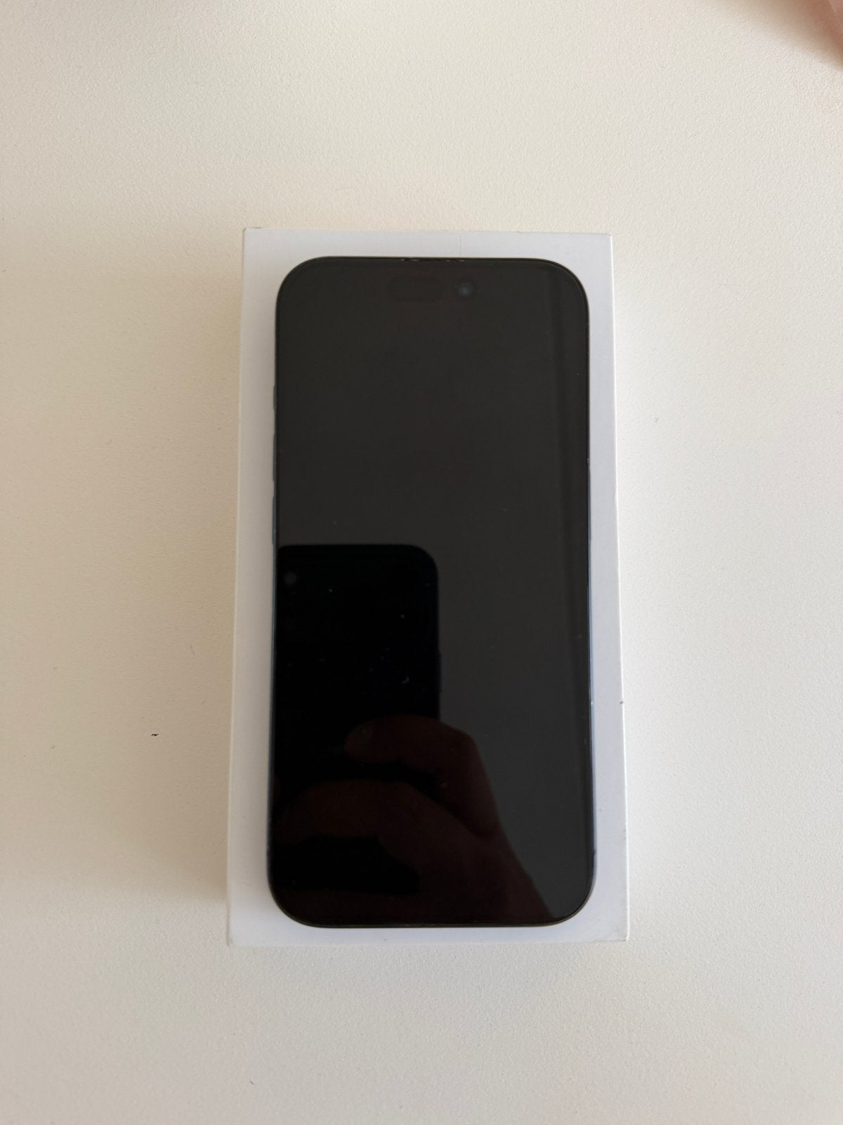 iPhone 15 Pro Blauw