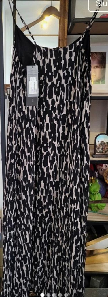 Spooq the label nieuwe jurk maat M, Ophalen of Verzenden, Nieuw, Onder de knie