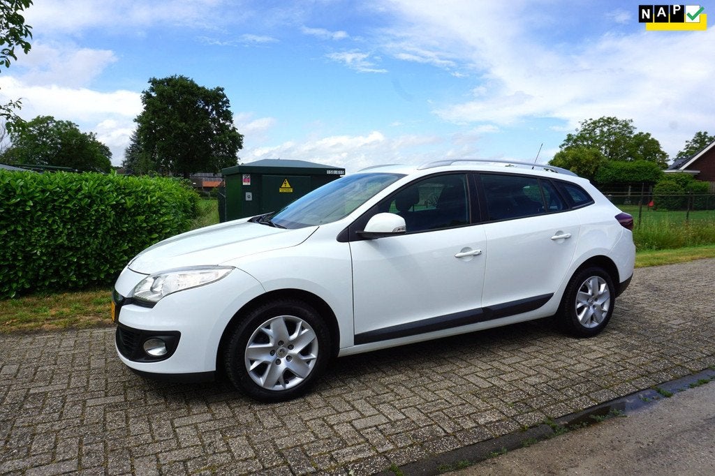 Renault Mégane Estate 1.2 TCe Expression, Auto's, Voorwielaandrijving, Euro 5, Gebruikt, 4 cilinders