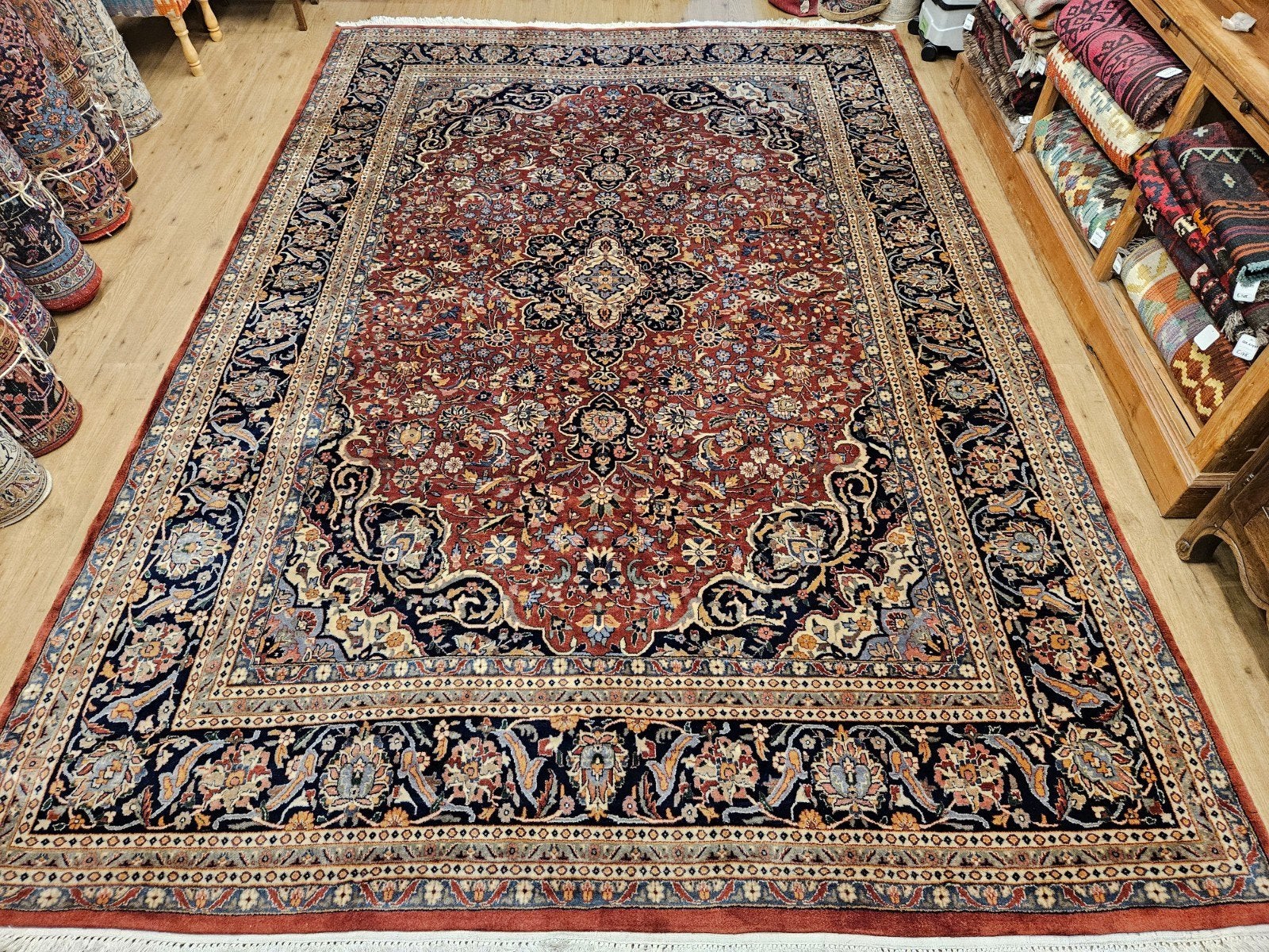 Vintage handgeknoopt oosters tapijt kashan 382x255, Info@SlatsAntiek.nl, Tweedehands, Perzisch, 200 cm of meer