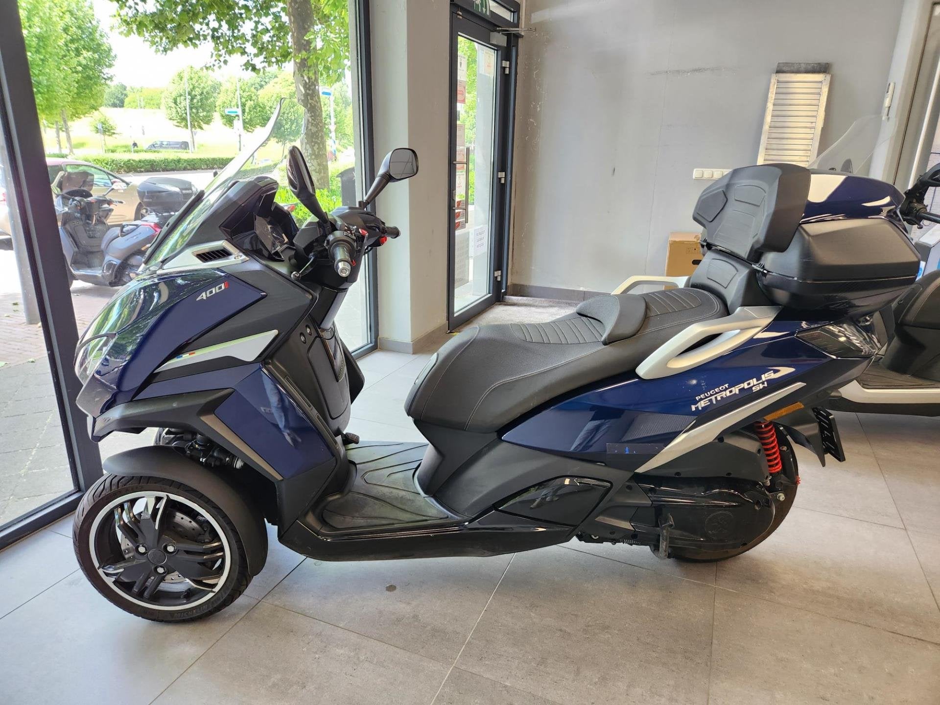 Peugeot Metropolis SW 400i 2022 RIJKLAAR GARANTIE, Motoren, Motoren | Overige merken, Bedrijf, Overig, Peugeot