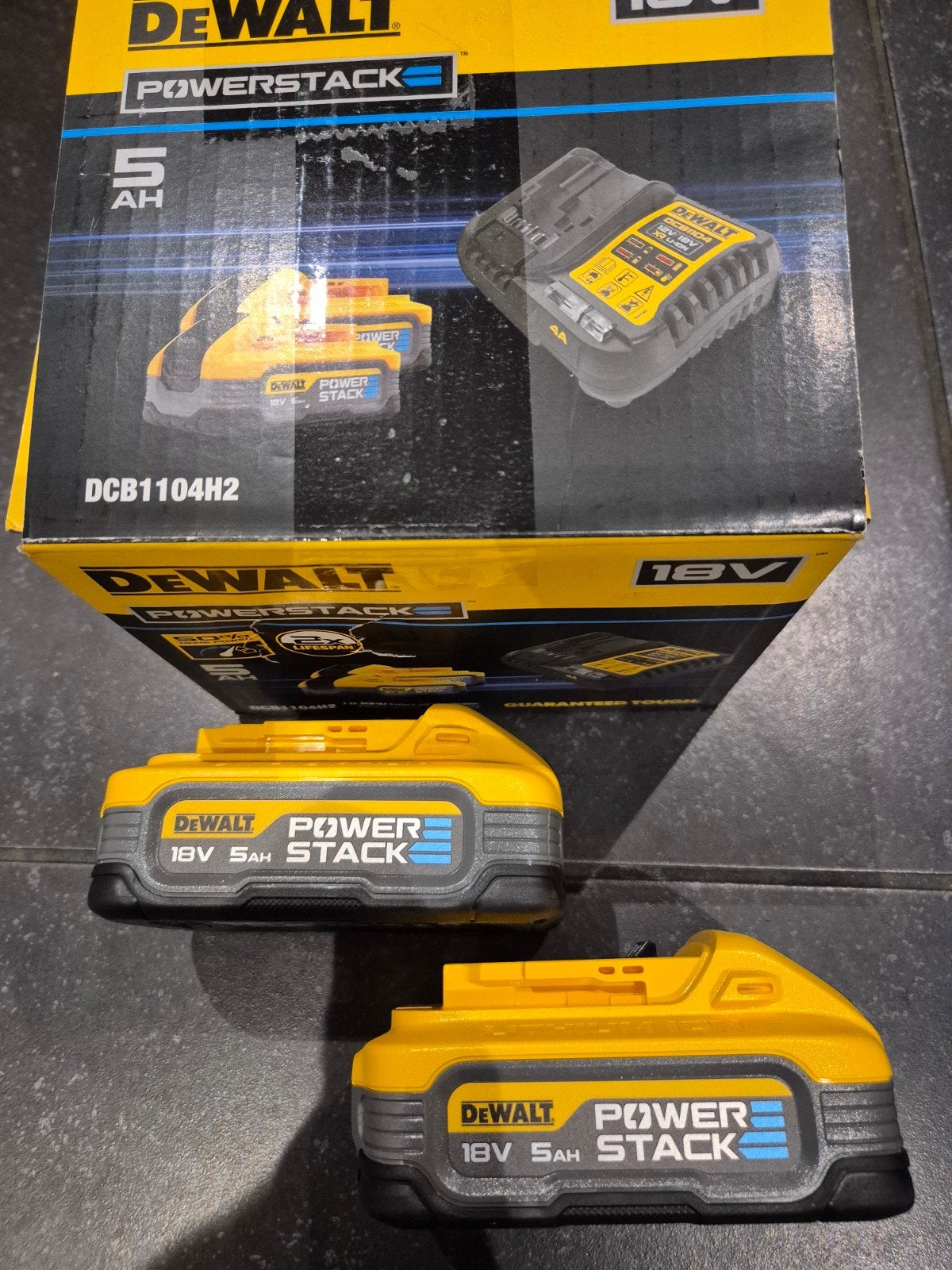 DeWalt Powerstack set accu's + lader  *nieuw en origineel*, Ophalen of Verzenden, Nieuw